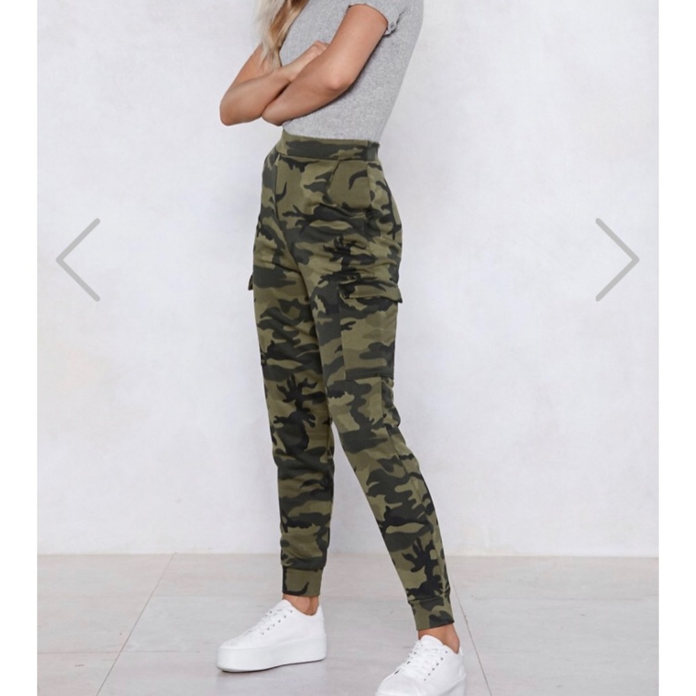 Nasty gal camo joggers